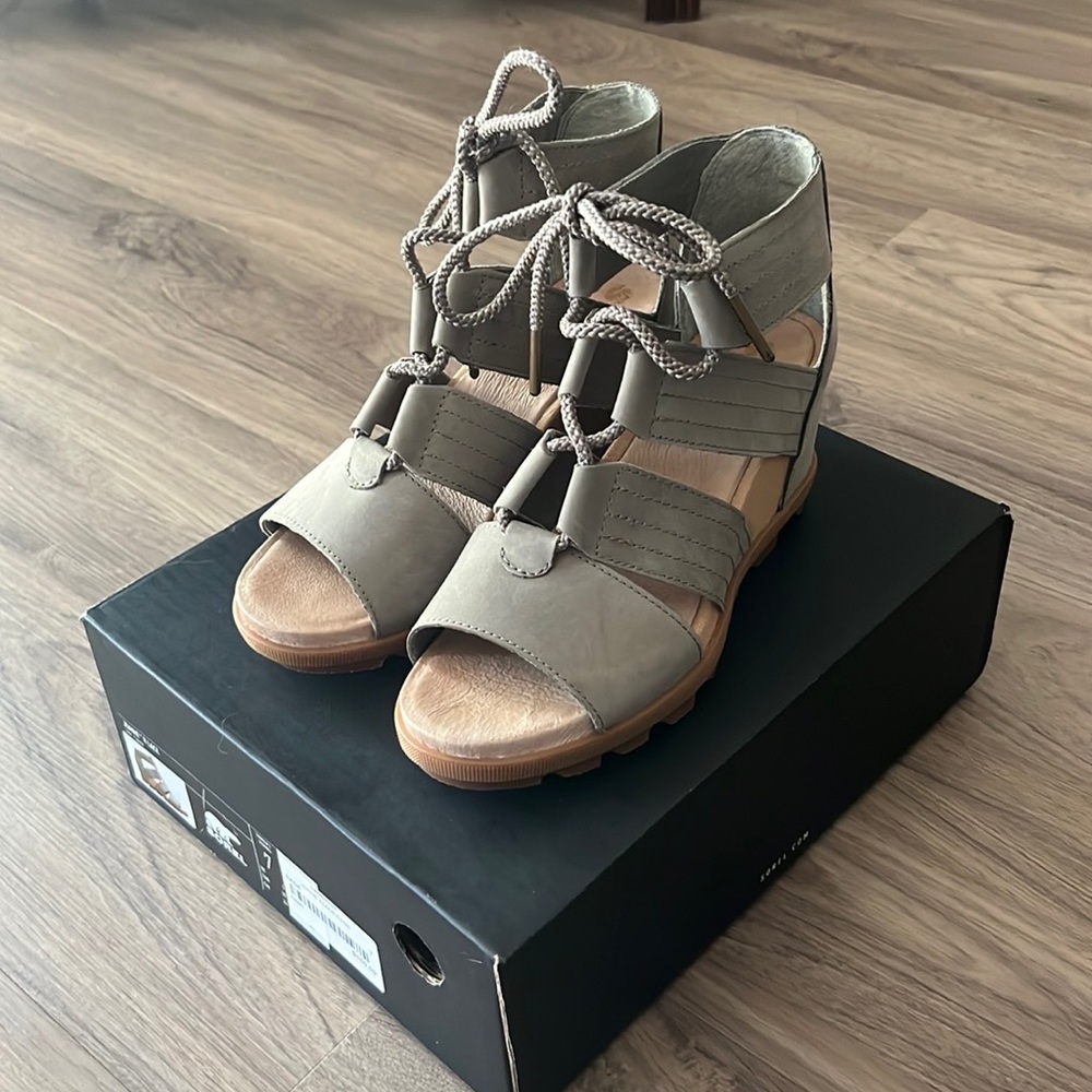 Sorel Joanie Lace Wedge II / Sage / Size 7